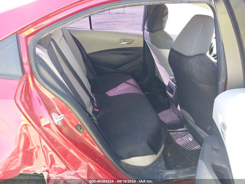 VIN JTDEPRAE2LJ003027 2020 TOYOTA COROLLA LE