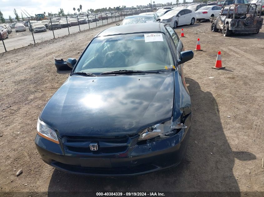 2000 Honda Accord 2.3 Lx VIN: 3HGCG6656YG705697 Lot: 40384339