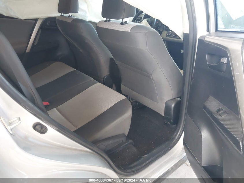 2014 TOYOTA RAV4 LE - JTMBFREV2ED050026