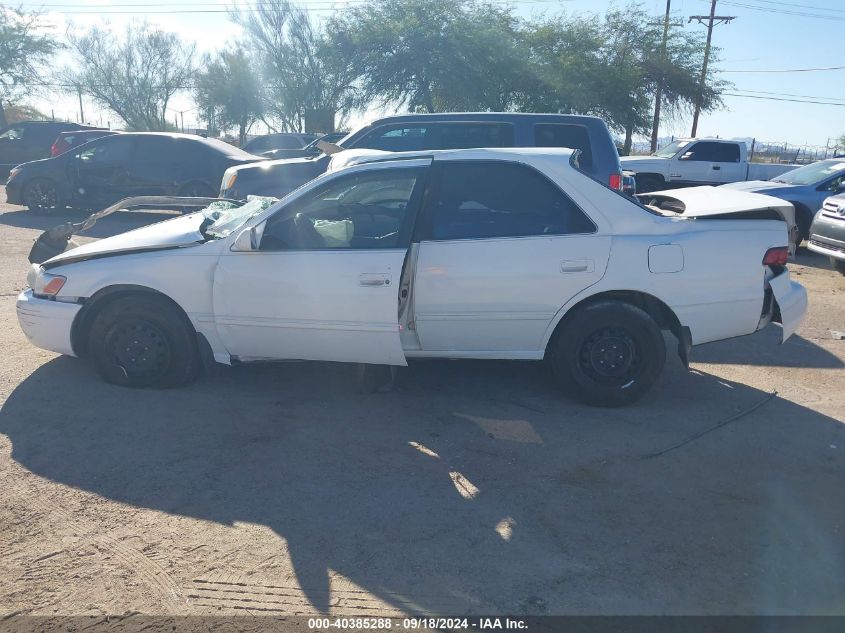 1999 Toyota Camry Le VIN: JT2BG22K7X0307487 Lot: 40385288