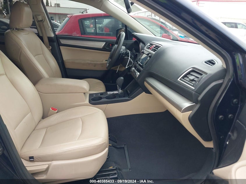 VIN 4S4BSAAC0J3353321 2018 SUBARU OUTBACK 2.5I