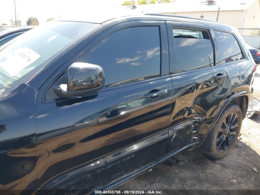 VIN 1C4RJEAG2JC228059 2018 JEEP GRAND CHEROKEE ALTITUDE 4X2