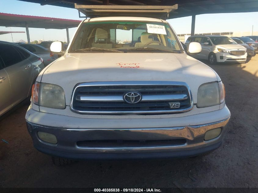 2000 Toyota Tundra Ltd V8 VIN: 5TBRT3816YS109562 Lot: 40385838