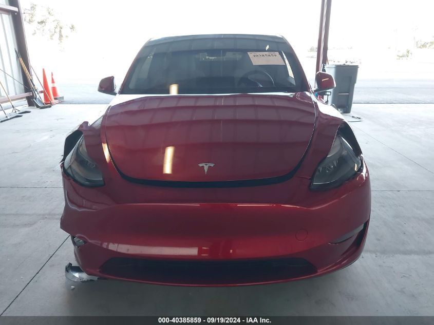 2024 Tesla Model Y Long Range Dual Motor All-Wheel Drive VIN: 7SAYGDEE1RF072739 Lot: 40385859