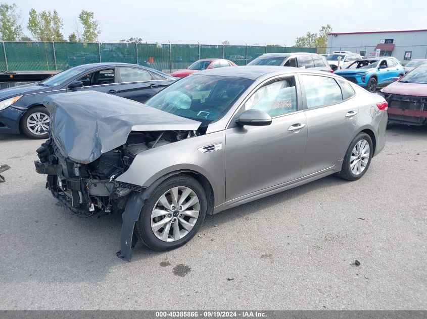 5XXGT4L33JG263179 2018 KIA OPTIMA - Image 2