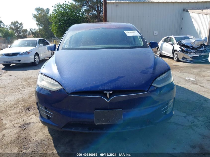 2016 Tesla Model X 60D/70D/75D/90D VIN: 5YJXCAE28GF005142 Lot: 40386059