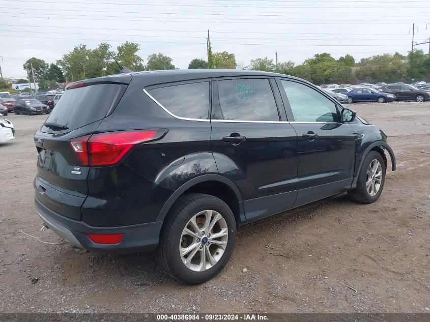 2019 FORD ESCAPE SE - 1FMCU0GDXKUB43961