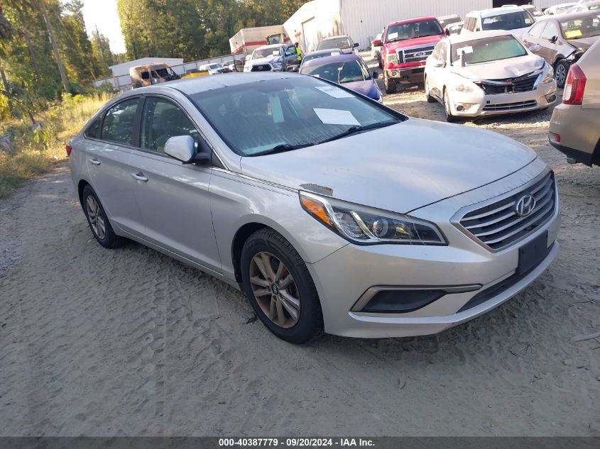 5NPE24AF2HH461970 2017 HYUNDAI SONATA - Image 1