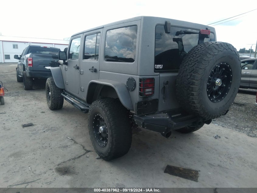 2013 JEEP WRANGLER UNLIMITED SPORT - 1C4HJWDG1DL680070