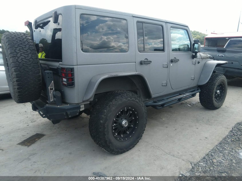 2013 JEEP WRANGLER UNLIMITED SPORT - 1C4HJWDG1DL680070