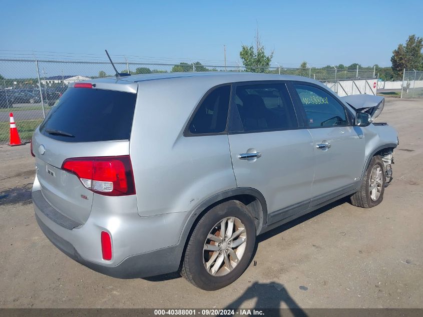 VIN KM8J23A47KU985938 2014 KIA SORENTO no.4