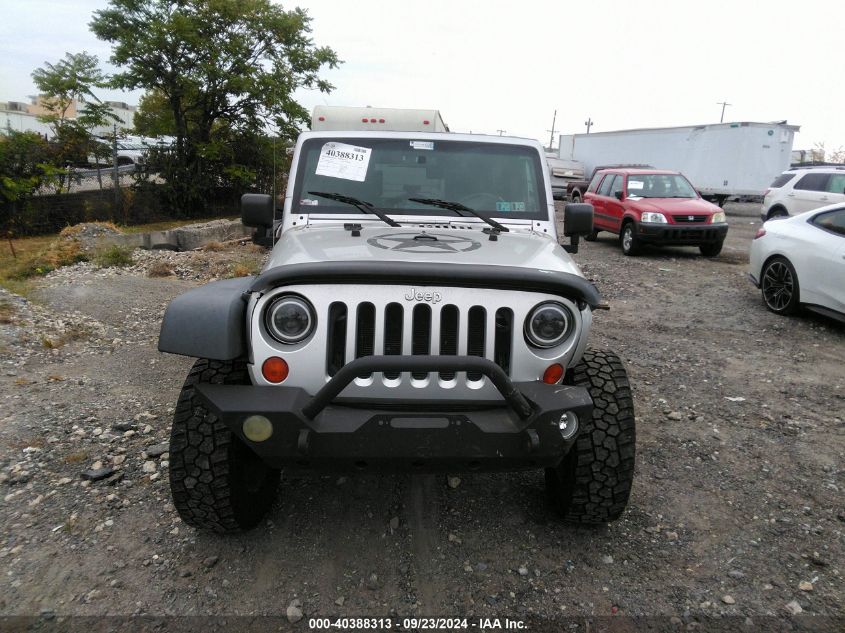 2007 Jeep Wrangler X VIN: 1J4GA39107L154297 Lot: 40388313