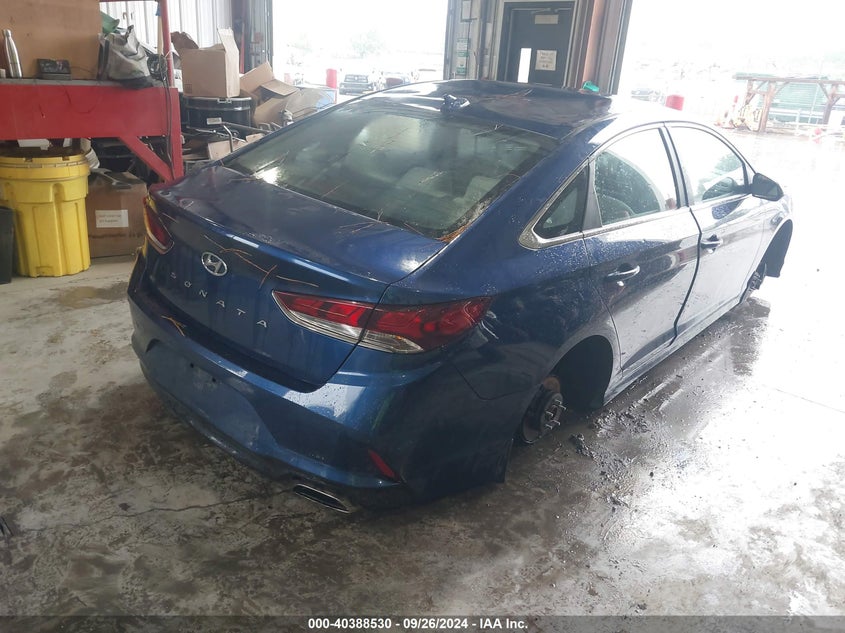 VIN 5NPE24AF2JH639818 2018 HYUNDAI SONATA SE