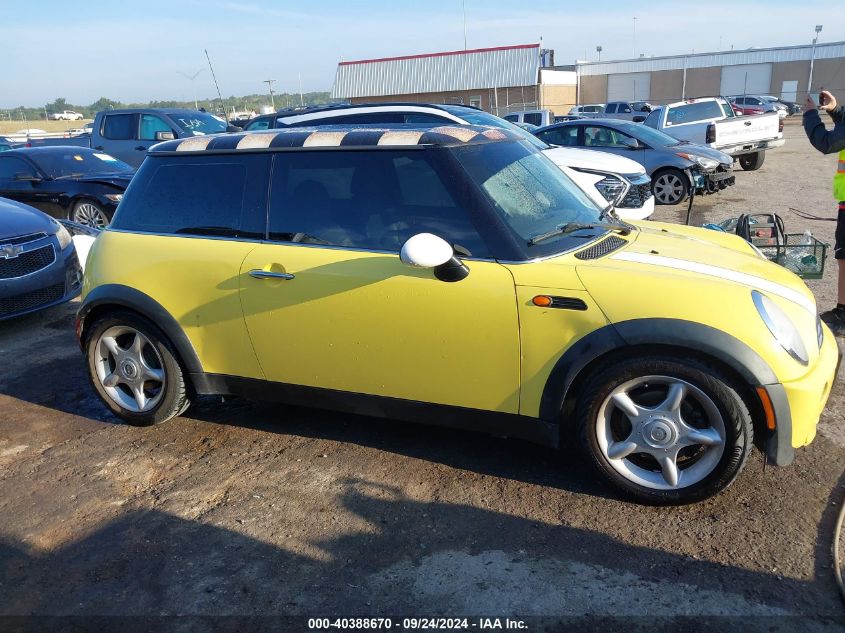 2005 Mini Cooper VIN: WMWRC33595TJ70142 Lot: 40388670