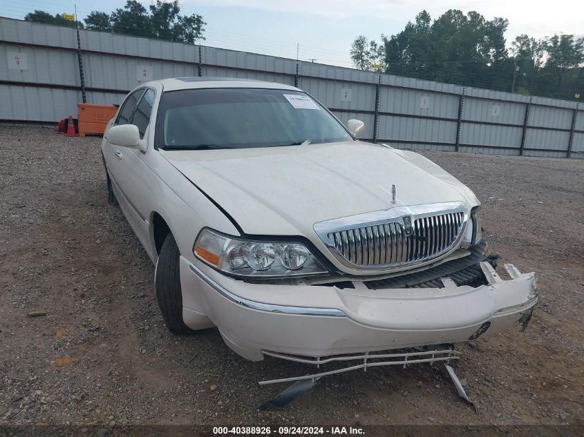 2007 Lincoln Town Car Signature Limited VIN: 1LNHM82V77Y601976 Lot: 40388926