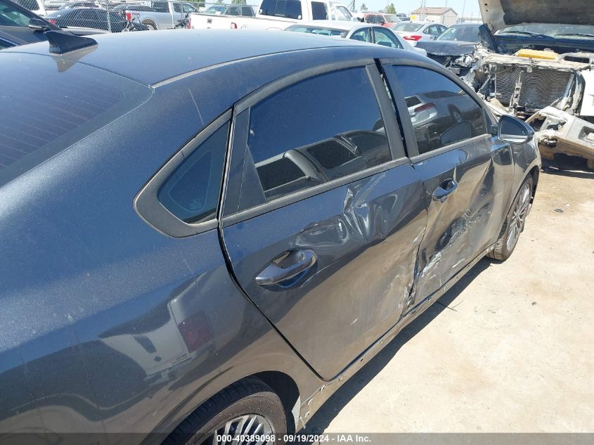 2024 Kia Forte Gt-Line VIN: 3KPF54AD9RE756211 Lot: 40389098