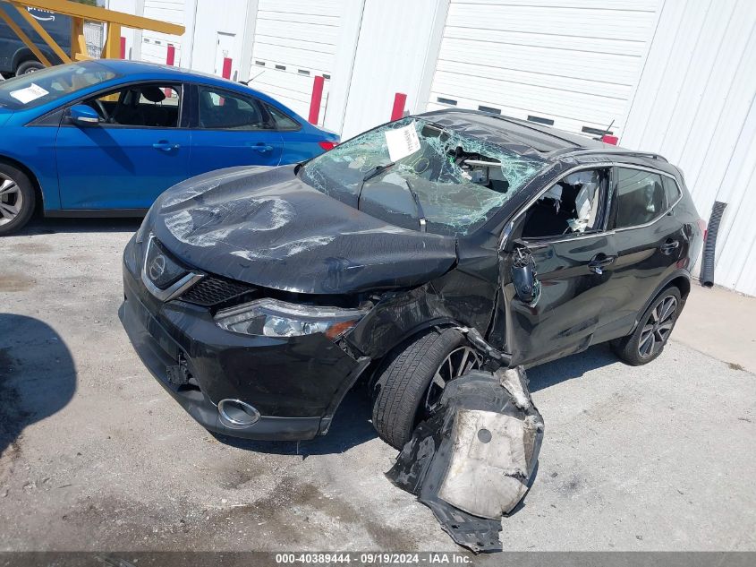 JN1BJ1CR0JW293518 2018 NISSAN ROGUE - Image 2