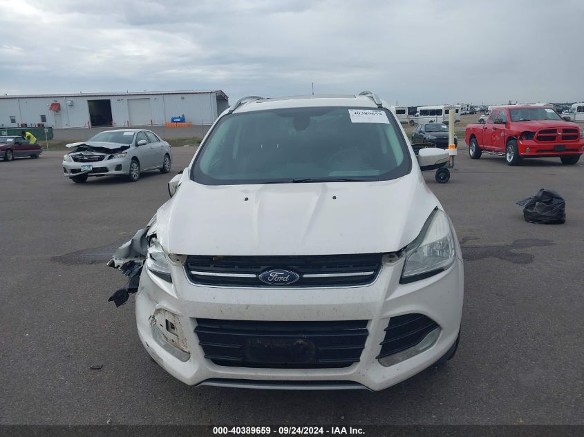 1FMCU9J98EUB87566 2014 Ford Escape Titanium