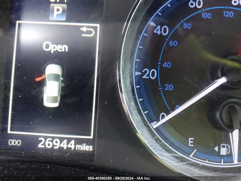 2019 TOYOTA COROLLA XSE - 2T1BURHE0KC170353