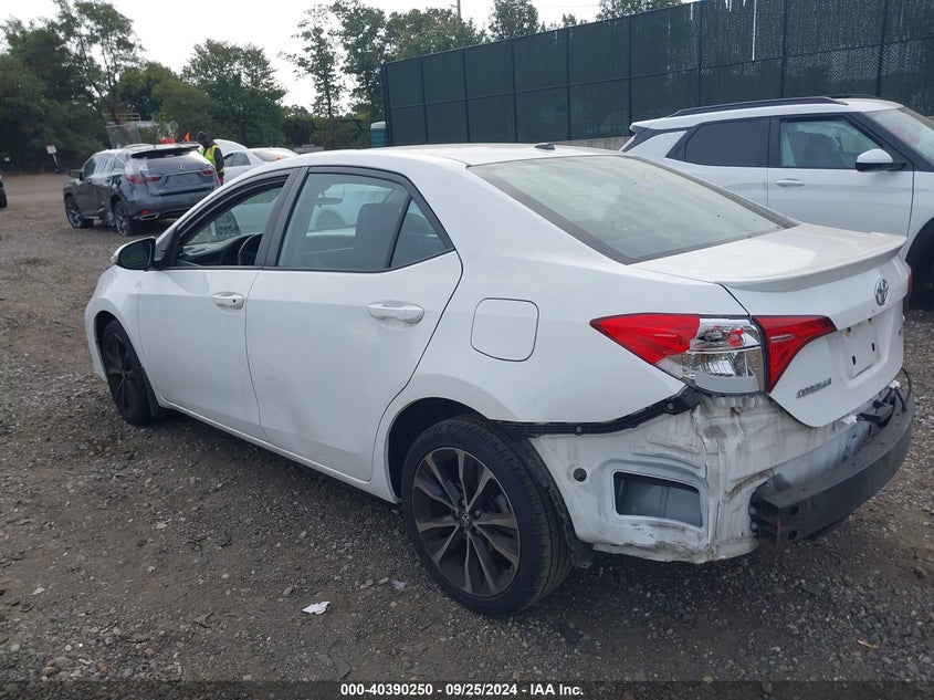 2019 TOYOTA COROLLA XSE - 2T1BURHE0KC170353