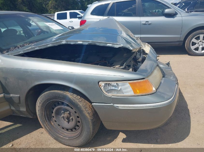 2000 Mercury Grand Marquis Gs VIN: 2MEFM74W5YX665509 Lot: 40390479