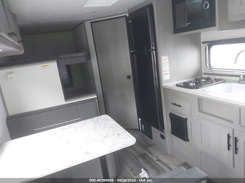 2024 COLEMAN OTHER(VIN: 4YDTCMH12RH932821