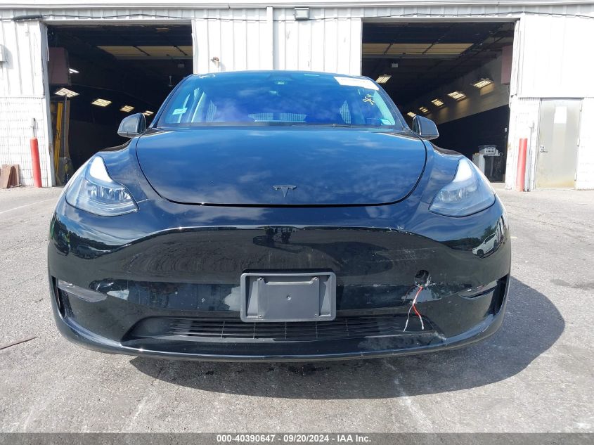 2023 Tesla Model Y Awd/Long Range Dual Motor All-Wheel Drive VIN: 7SAYGDEE2PF842833 Lot: 40390647