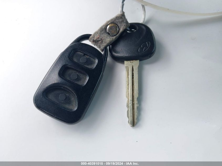 KMHDH4AE9DU730852 2013 Hyundai Elantra Gls