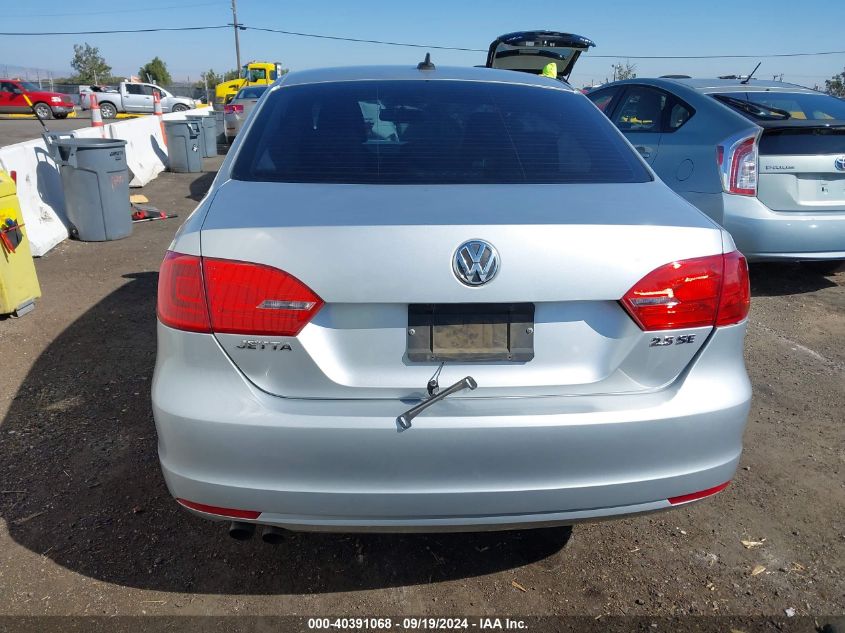 3VWDP7AJ6DM411528 2013 Volkswagen Jetta 2.5L Se