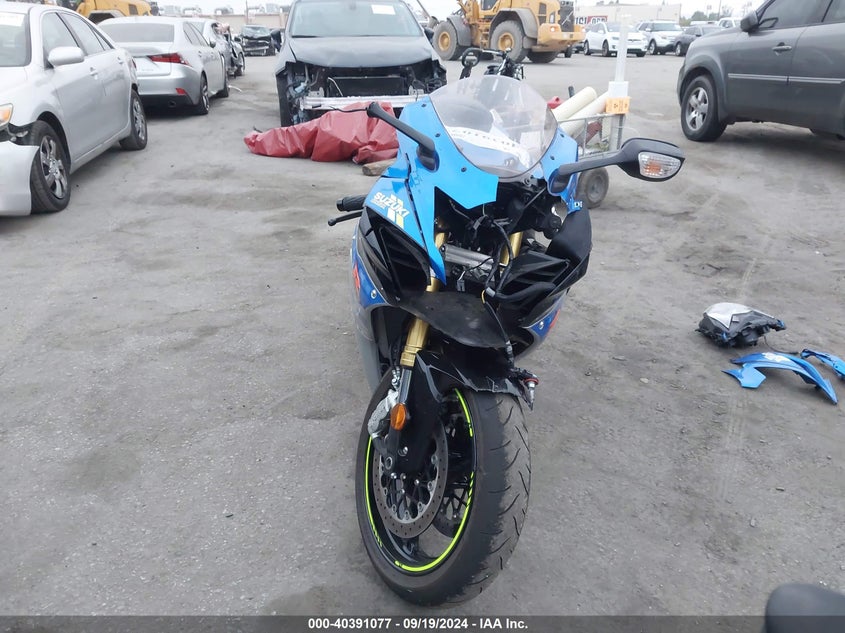 VIN JS1GR7MA5N7100605 2022 SUZUKI GSX-R750