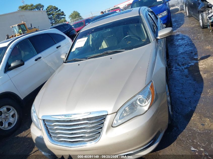 2013 Chrysler 200 Touring VIN: 1C3CCBBBXDN745611 Lot: 40391149