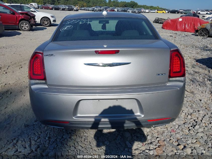 2018 Chrysler 300 Touring VIN: 2C3CCAAG2JH282231 Lot: 40391293