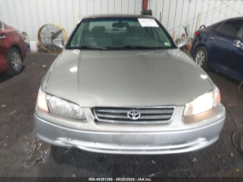 JT2BG22K510578720 2001 Toyota Camry Le