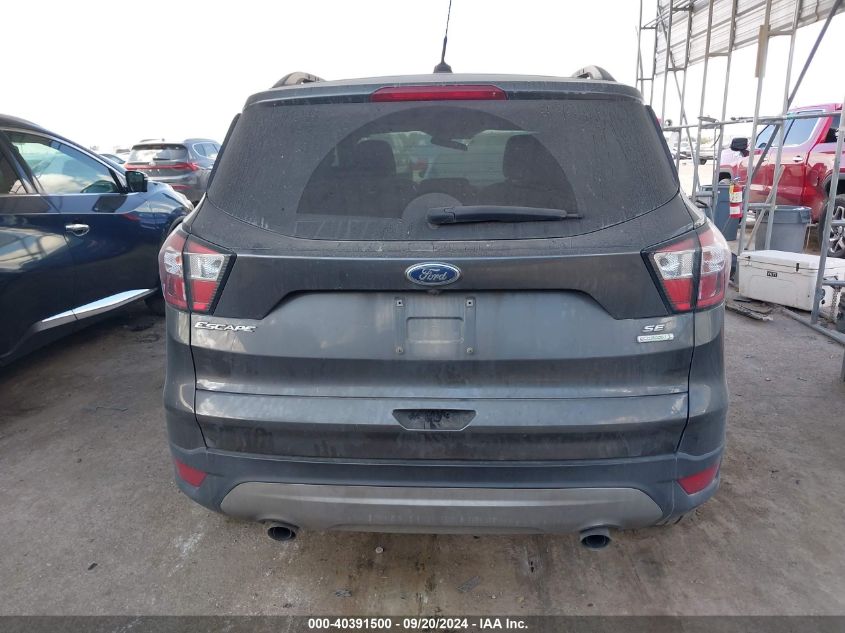 1FMCU0GD2JUC17730 2018 Ford Escape Se