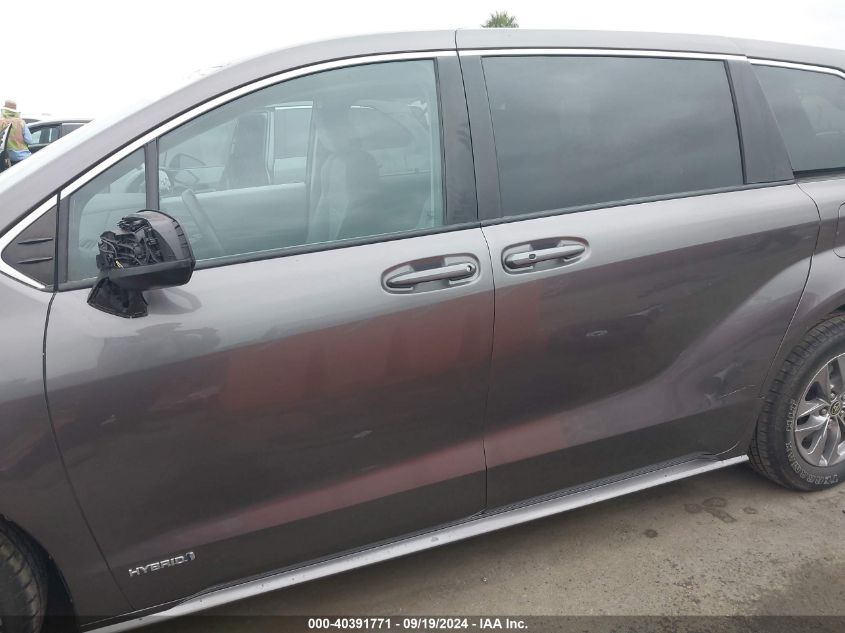 5TDKRKEC5MS026674 2021 Toyota Sienna Le