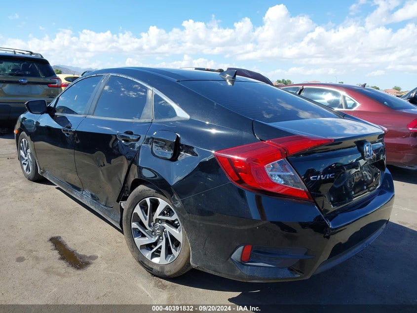 VIN 2HGFC2F79JH583877 2018 HONDA CIVIC EX