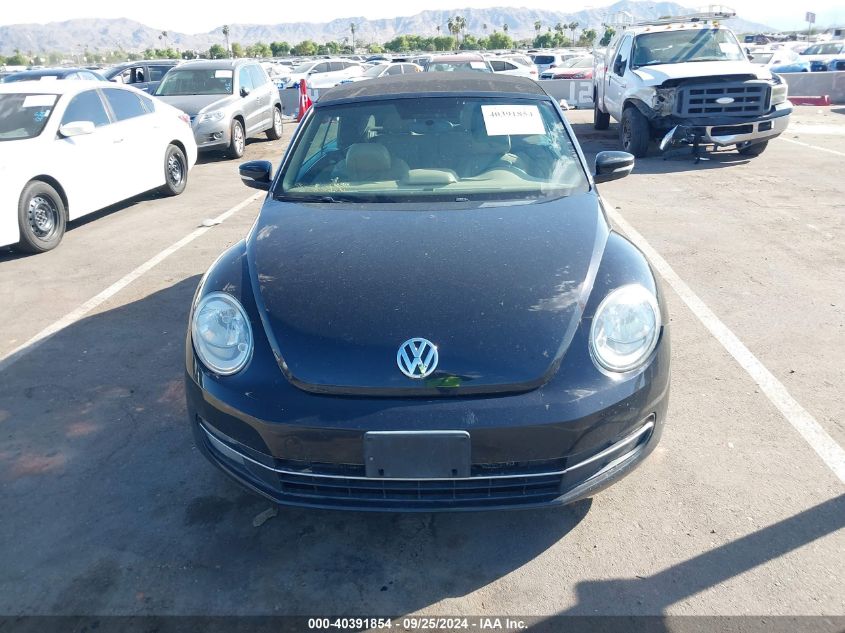 2013 Volkswagen Beetle 2.0T VIN: 3VW7A7AT7DM802767 Lot: 40391854