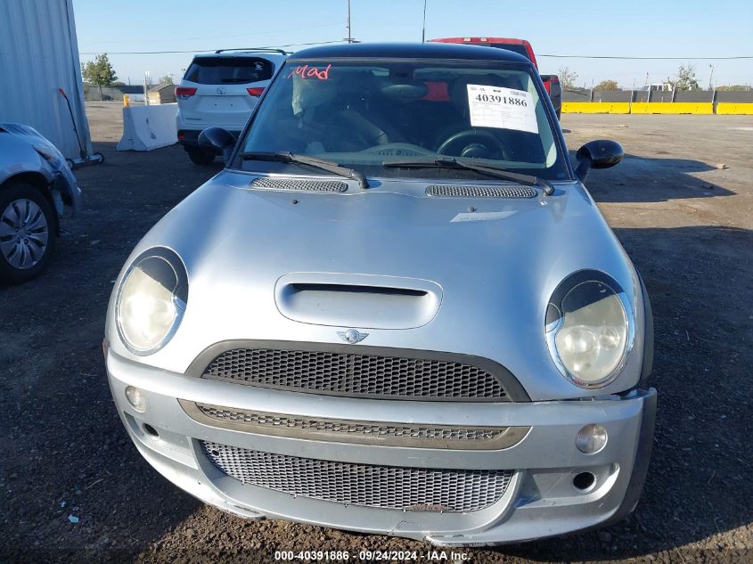 2004 Mini Cooper S VIN: WMWRE33454TD89151 Lot: 40391886