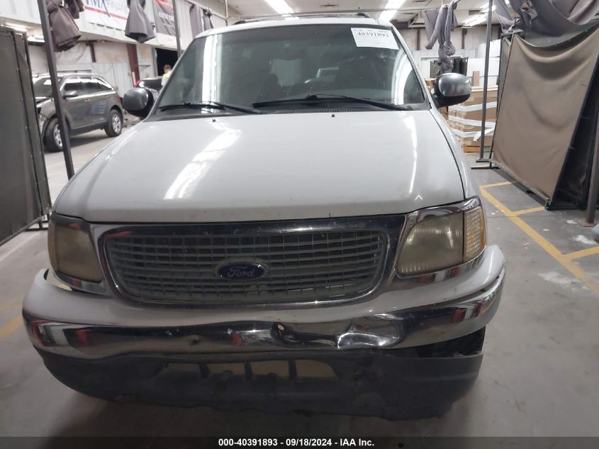 1FMRU15L11LB65233 2001 Ford Expedition Xlt