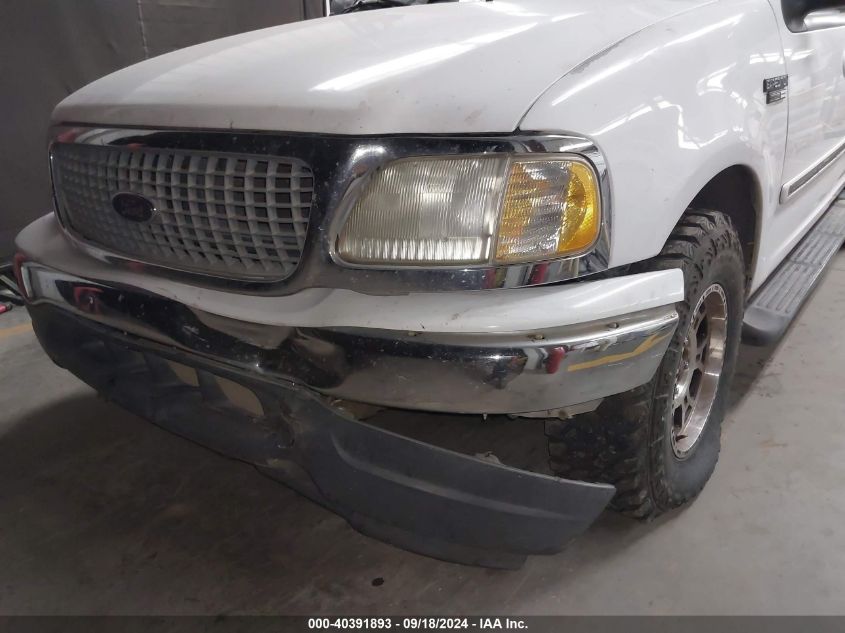 1FMRU15L11LB65233 2001 Ford Expedition Xlt