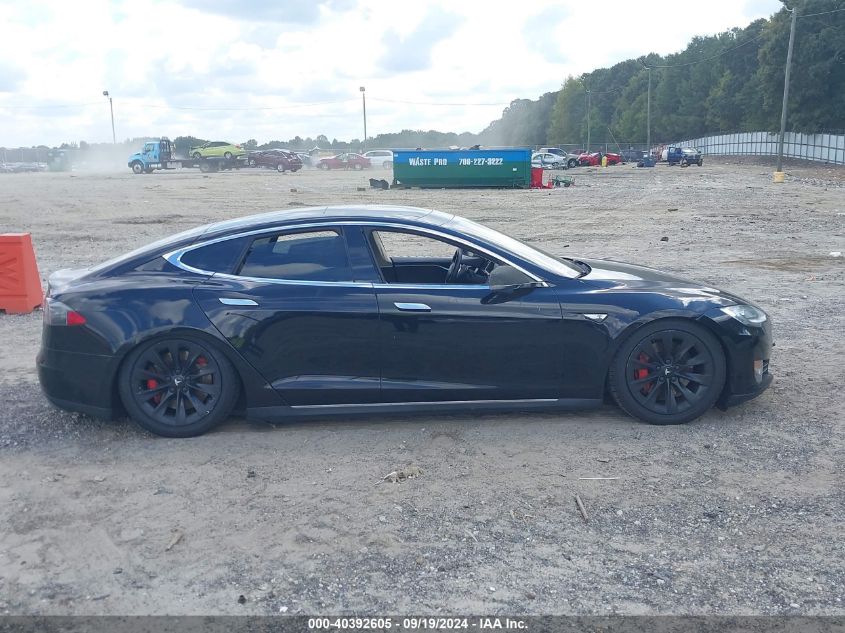 2013 Tesla Model S Performance VIN: 5YJSA1CP6DFP22004 Lot: 40392605