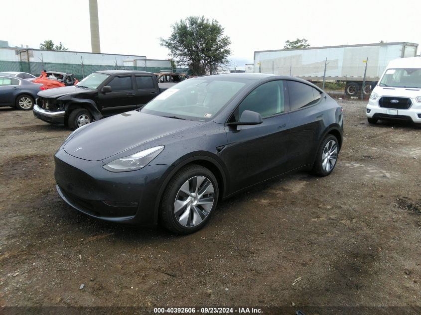 2024 TESLA MODEL Y LONG RANGE DUAL MOTOR ALL-WHEEL DRIVE - 7SAYGDEE5RA274514