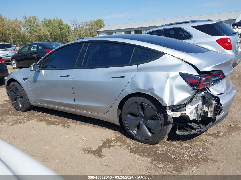 2018 Tesla Model 3 Long Range/Mid Range VIN: 5YJ3E1EA8JF037547 Lot: 40392645