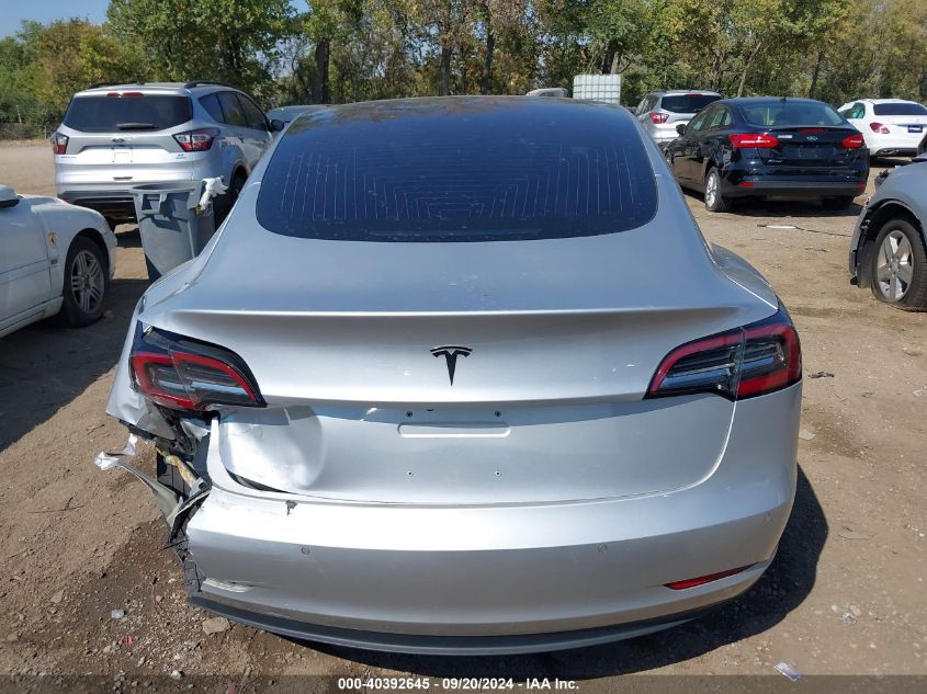 2018 Tesla Model 3 Long Range/Mid Range VIN: 5YJ3E1EA8JF037547 Lot: 40392645