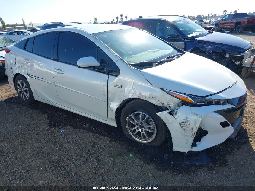 2018 Toyota Prius Prime Plus VIN: JTDKARFP2J3078746 Lot: 40392654