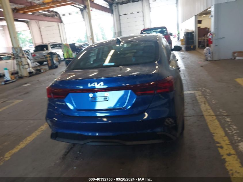 2023 Kia Forte Lxs VIN: 3KPF24AD4PE669998 Lot: 40392753