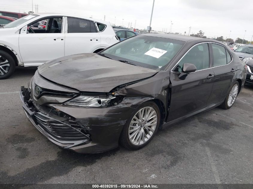 VIN 4T1B11HK7JU503130 2018 TOYOTA CAMRY no.2