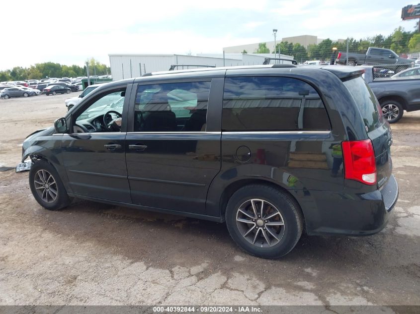 2C4RDGCG4HR596292 2017 Dodge Grand Caravan Sxt