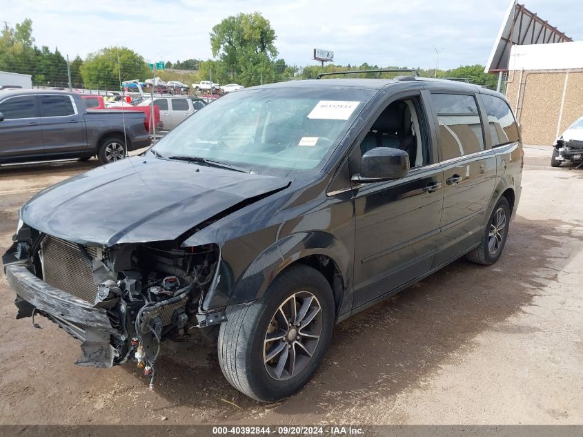 VIN 2C4RDGCG4HR596292 2017 DODGE GRAND CARAVAN no.2