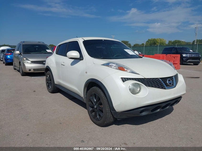 2014 NISSAN JUKE S - JN8AF5MR9ET450667
